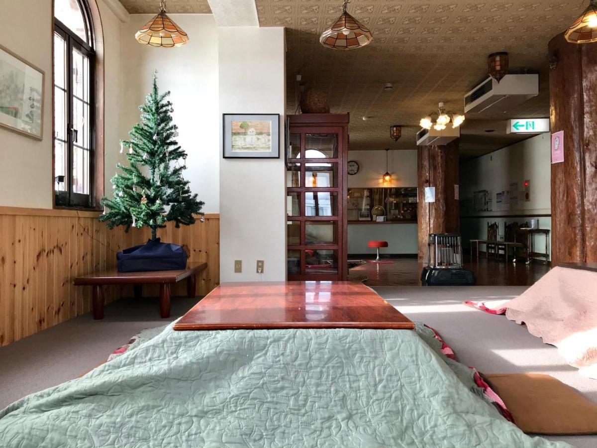 厄尔梅奥酒店 白马村 外观 照片